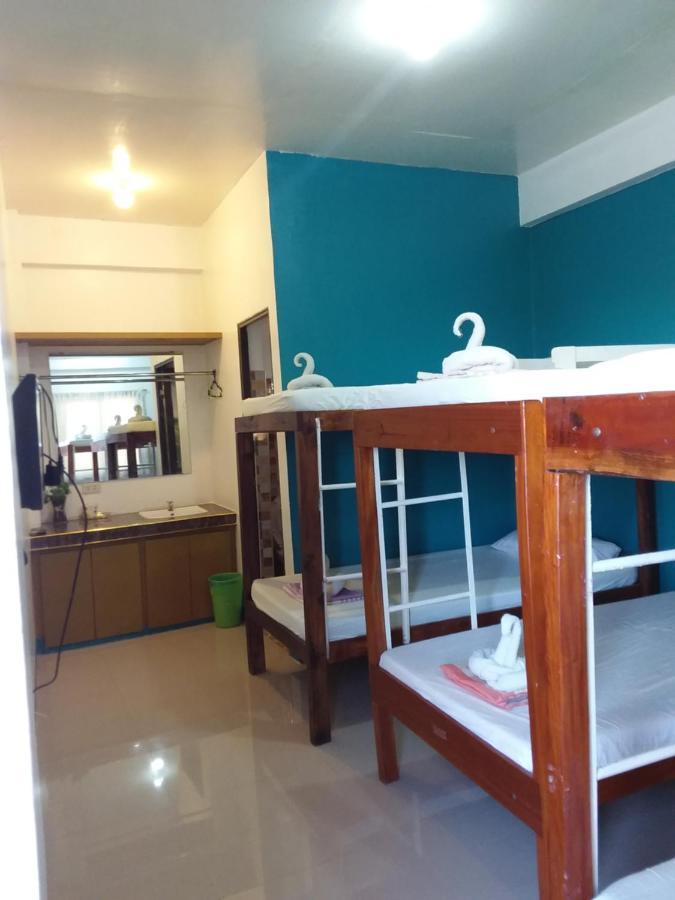 Pete'S Inn Roxas City Exteriör bild